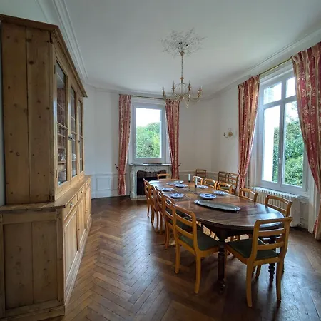 D'hote - Petit Chateau A La Campagne Panzió